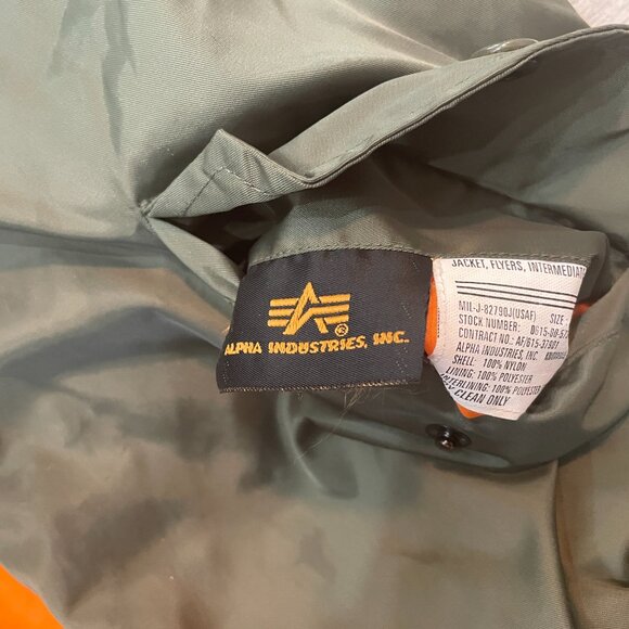 Alpha Industries MA-1 Green Jacket Patches Pilot Aviator Bomber M - Picture 3 of 6